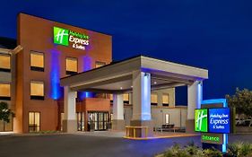 Holiday Inn Hotel & Suites Opelousas